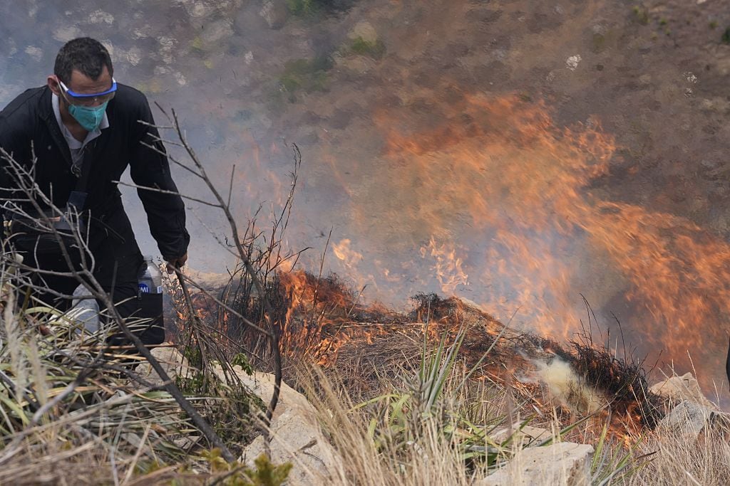 Incendio en Villa de Leyva. (Photo by Juancho Torres/Anadolu via Getty Images)