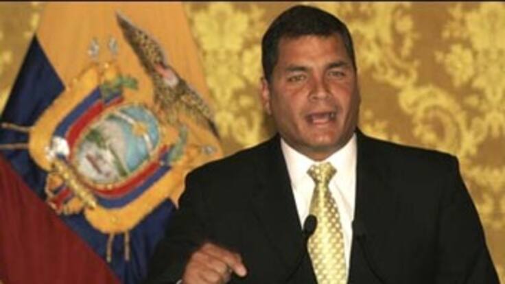 Correa denuncia conspiración de estadounidenses en su contra