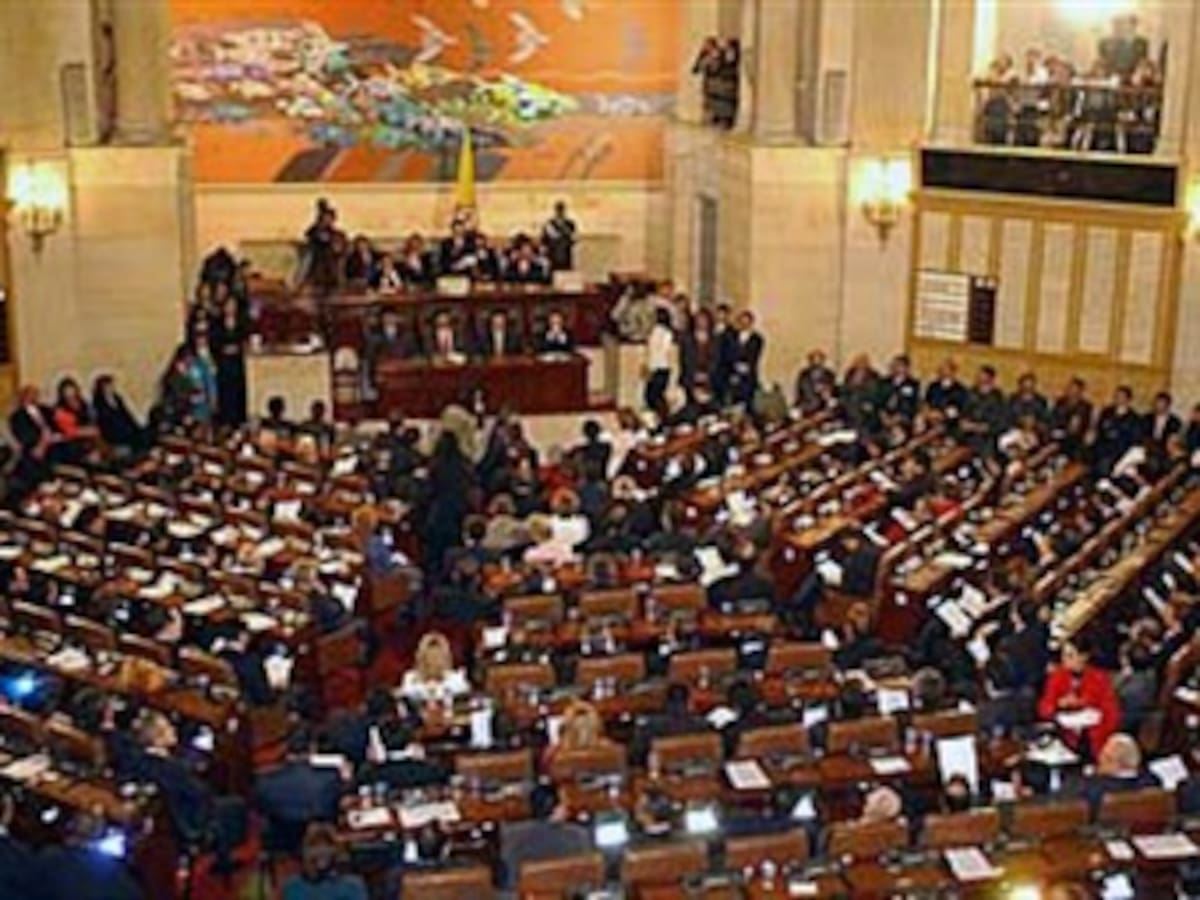 El gobierno incluye 10 proyectos para sesiones extras del Congreso