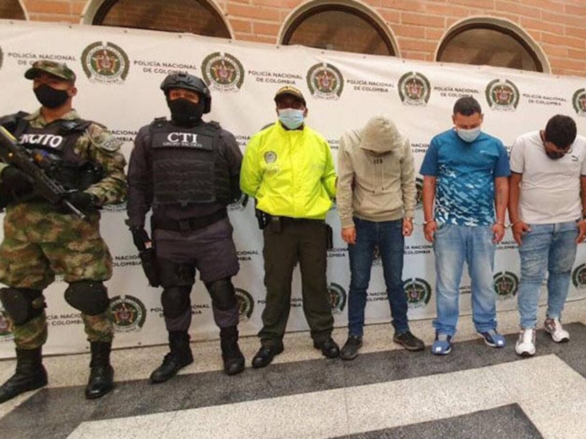 Juez envió a cárcel a 10 presuntos integrantes de 'Las Convivir'