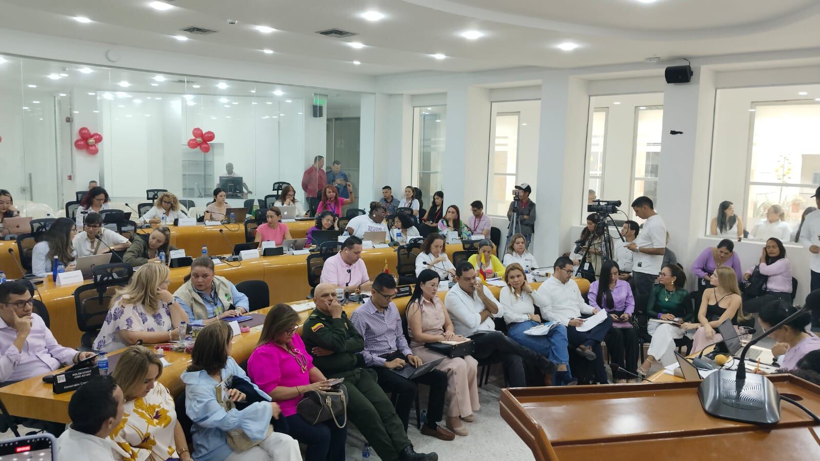 Comisión Legal de la Equidad de la Mujer del Congreso sesionó en Cúcuta / Foto: Caracol Radio