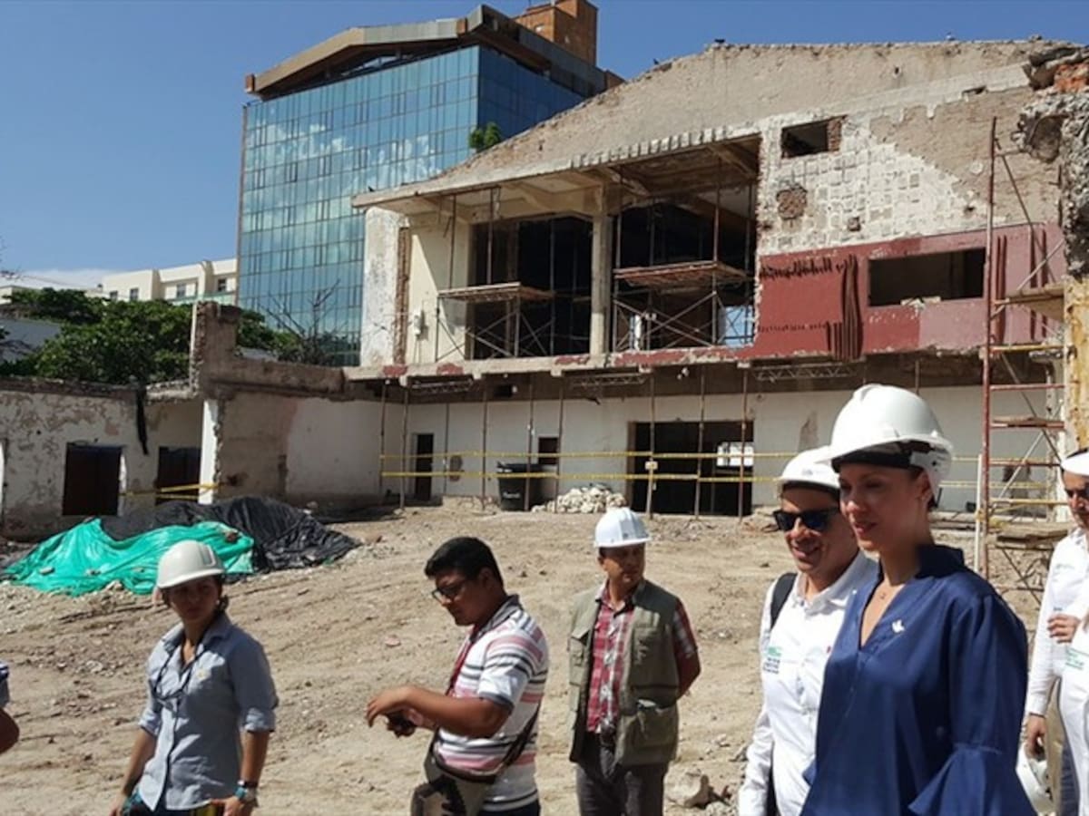¿Por qué no se ha construido el teatro de Santa Marta después de una década?