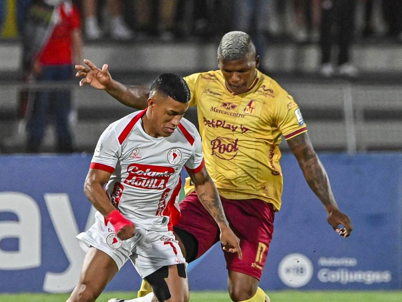 Duelo entre América de Cali y Deportes Tolima / @AmericadeCali