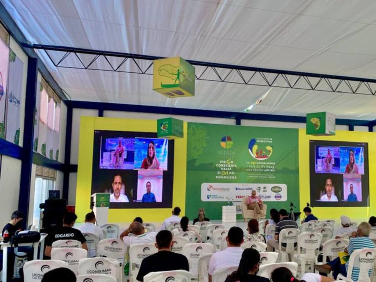 Inicia conversatorio virtual con pre candidatos a la Presidencia
