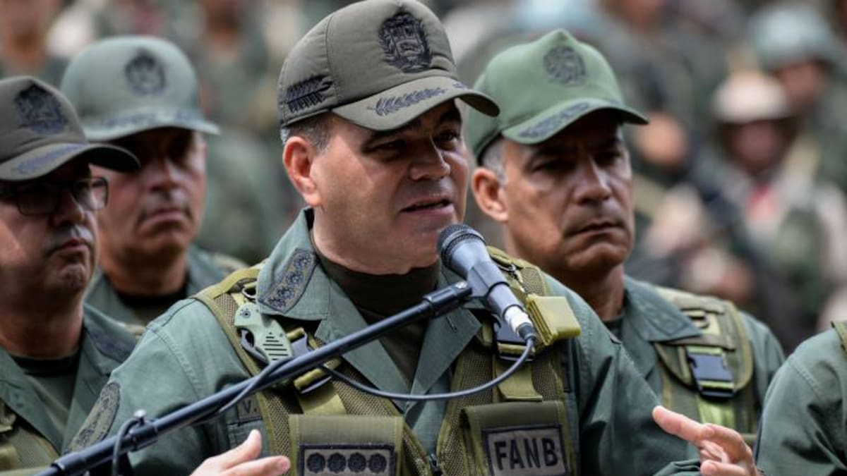 Venezuela niega que en su territorio existan campamentos de grupos armados colombianos