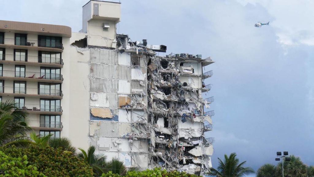Edificio de apartamentos en Surfside, Florida. Foto: Getty Images