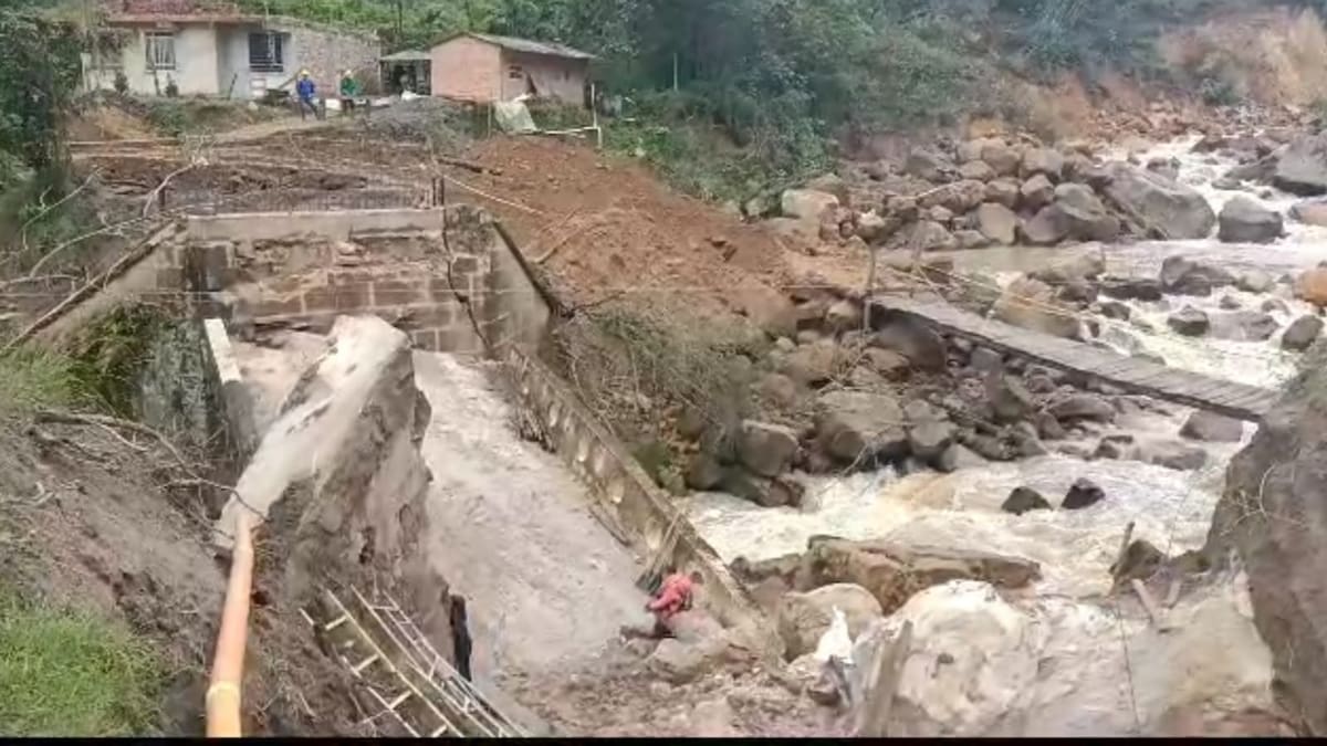 Con acción popular, comunidades piden claridad de obra en Puente Sisa