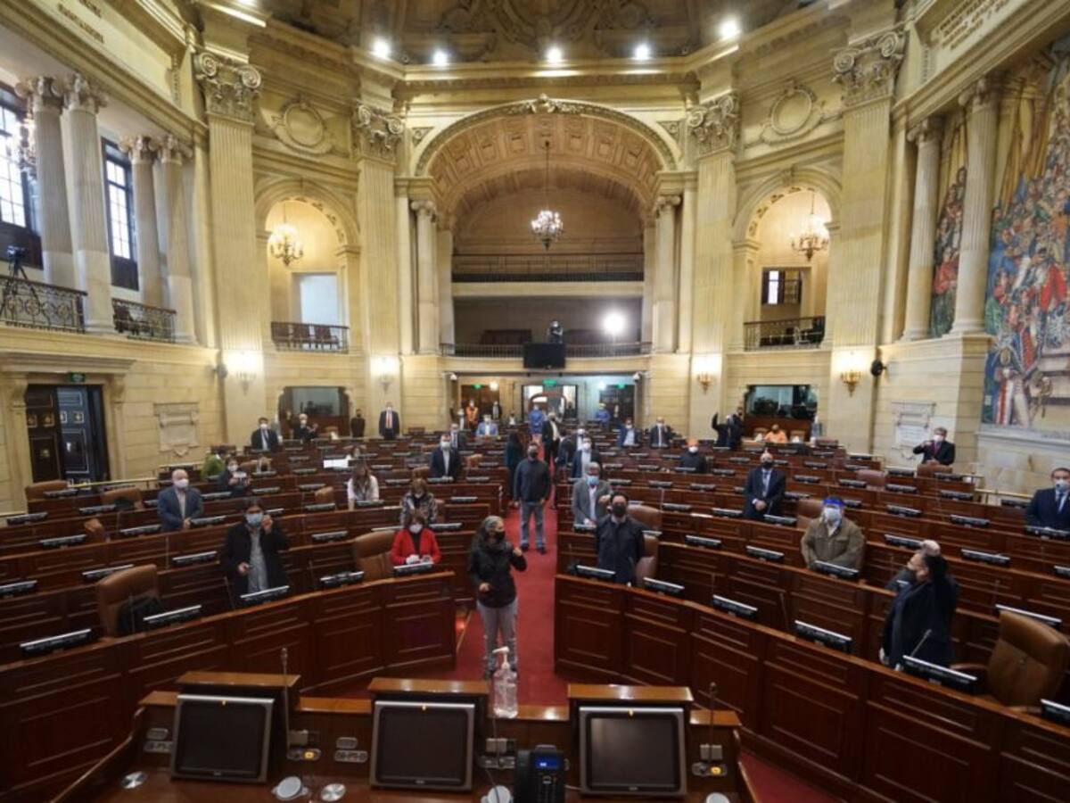 Proyecto de Ley busca reducir periodo de vacaciones a los congresistas