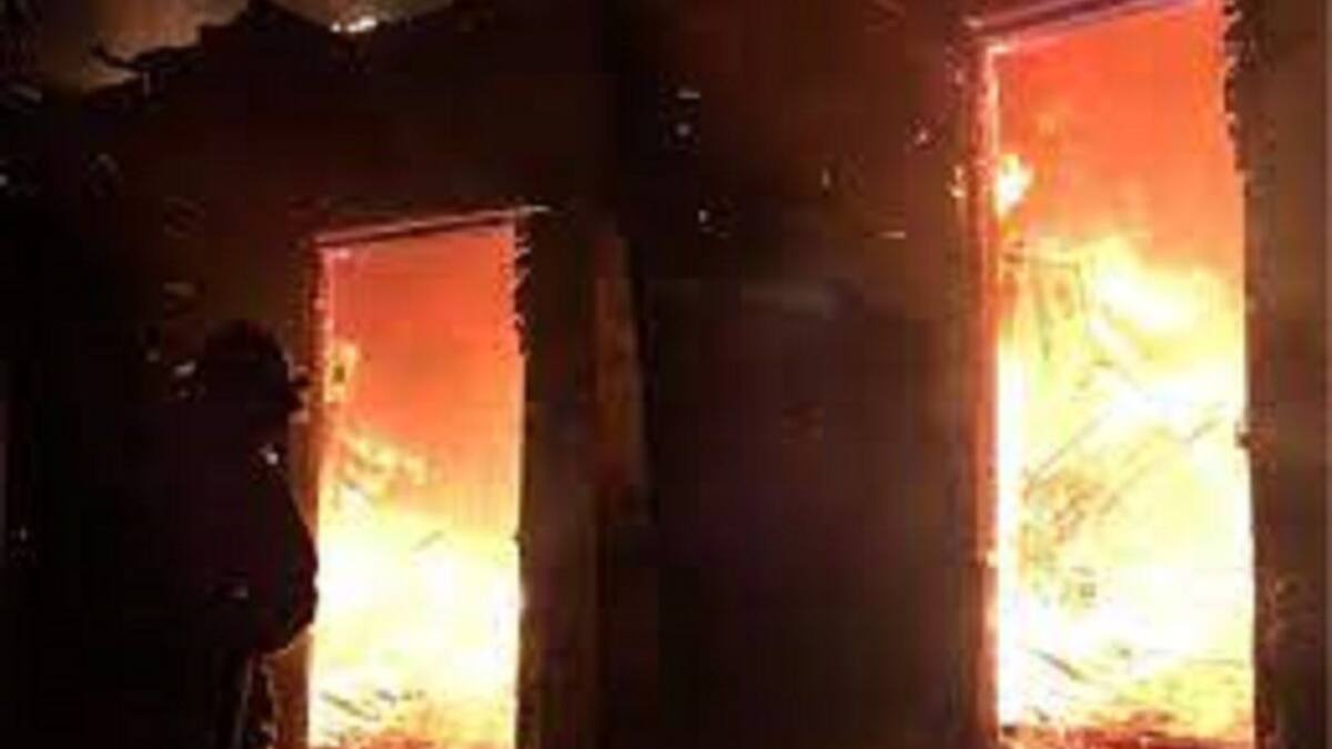 Voraz incendio en una vivienda en la frontera colombo-venezolana