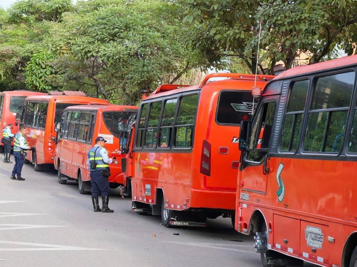 Nueve busetas fueron inmovilizadas en Ibagué: los vehículos estaban en mal estado mecánico