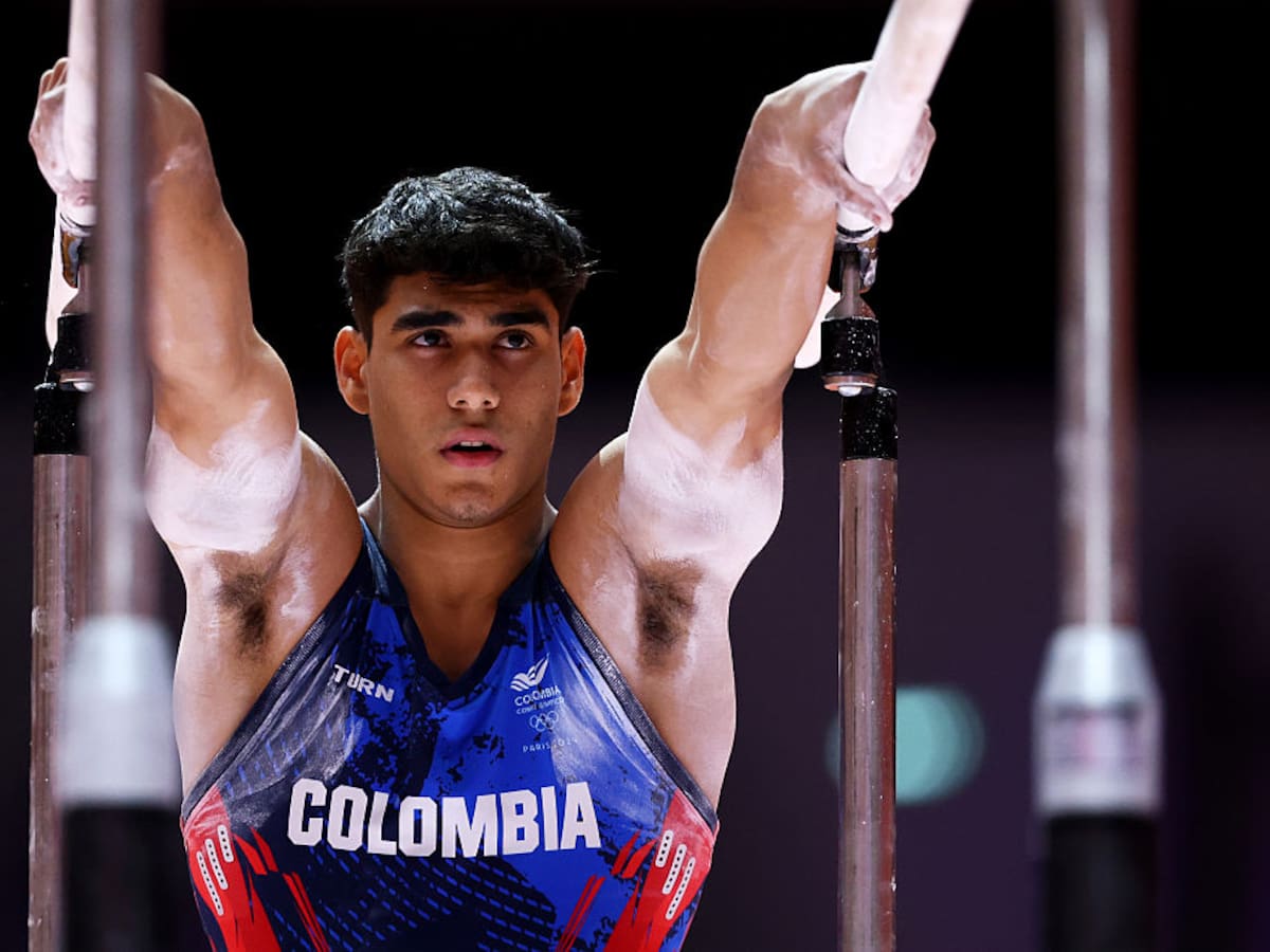 Ángel Barajas gana dos medallas de plata en la Copa del Mundo por Aparatos