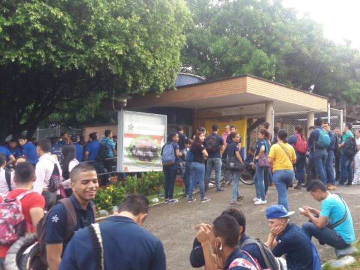 Sindicato no permite entrada al Sena en Barrancabermeja