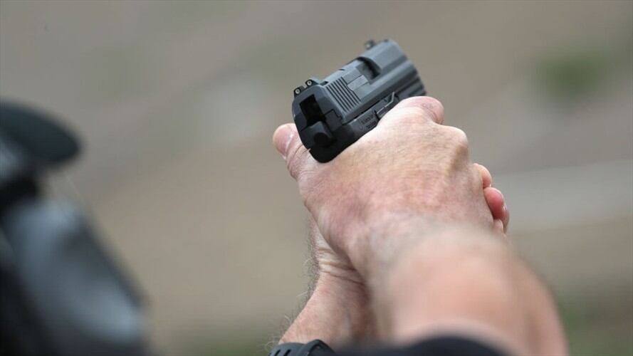 Un policía atacó a Robinson Milanés Zurita por no acatar una orden de pare. Foto: Colprensa