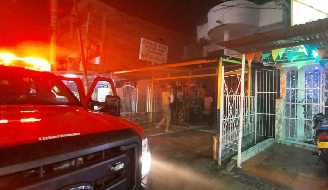 Según el cuerpo de Bomberos se registraron daño en nevera, ventiladores, estufa, electrodomésticos y otros artículos