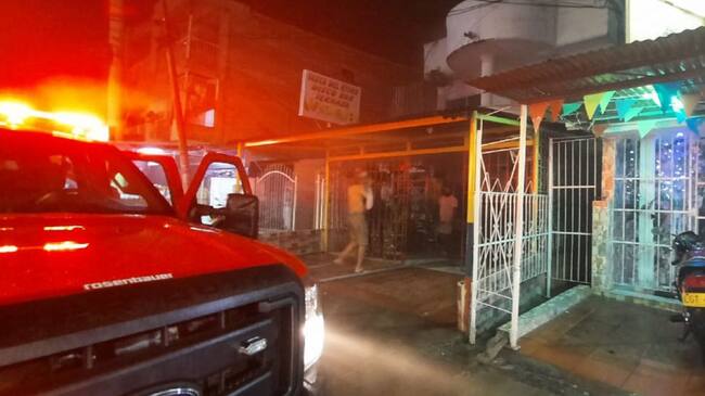 Según el cuerpo de Bomberos se registraron daño en nevera, ventiladores, estufa, electrodomésticos y otros artículos