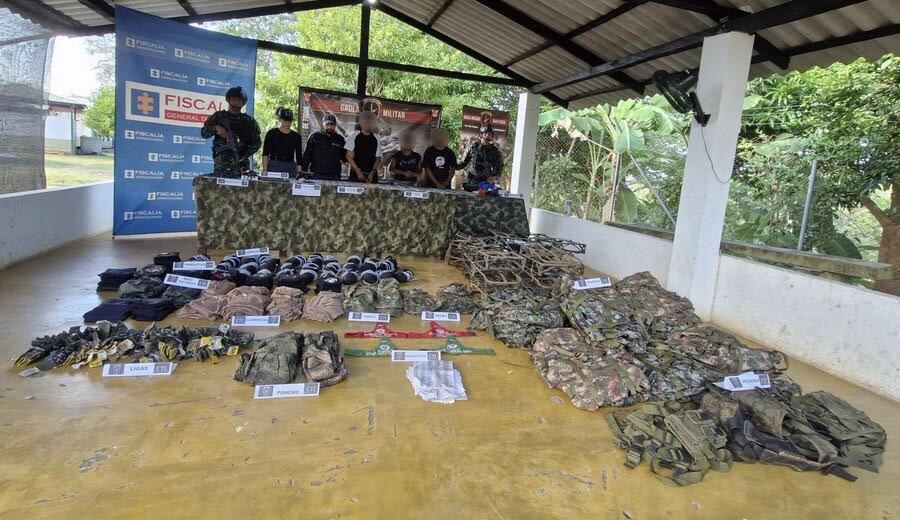 El arsenal incautado fue dejado a disposición de las autoridades para adelantar las investigaciones. Foto: Ejército.