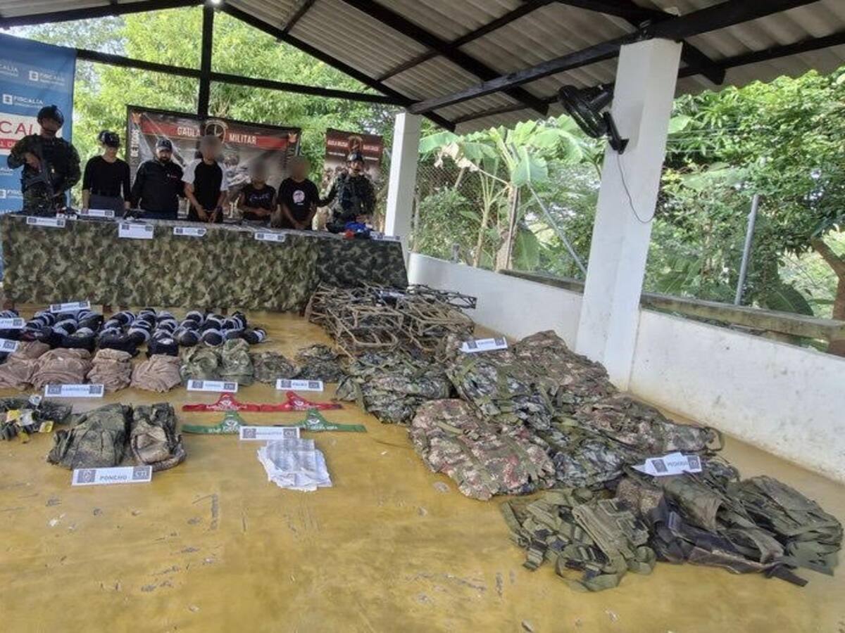 Golpe al Clan del Golfo en Zaragoza: capturan a tres de sus integrantes con abundante arsenal