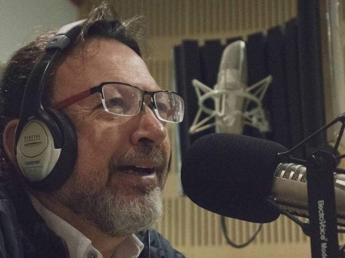 Piden al escritor William Ospina presentar su nombre para la Gobernación del Tolima