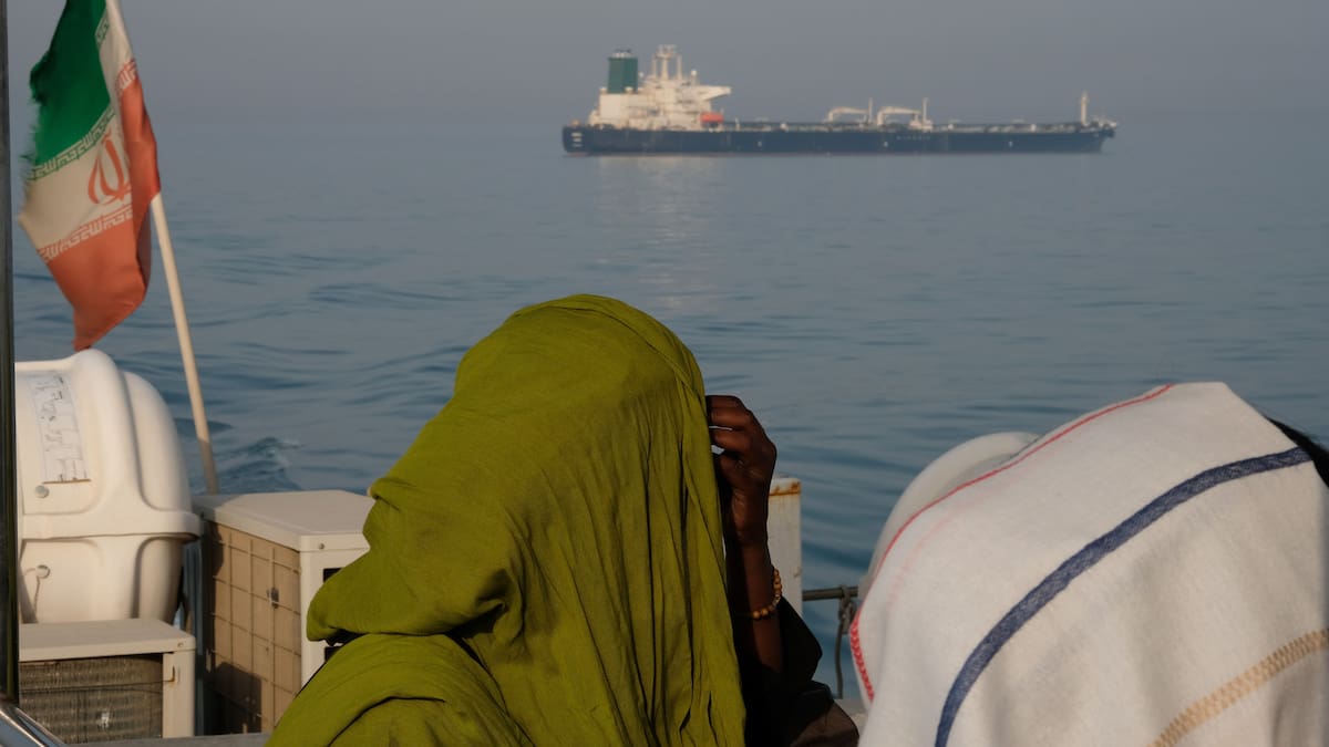 La Guardia Revolucionaria iraní advierte de que el tránsito por Ormuz ya no es un seguro