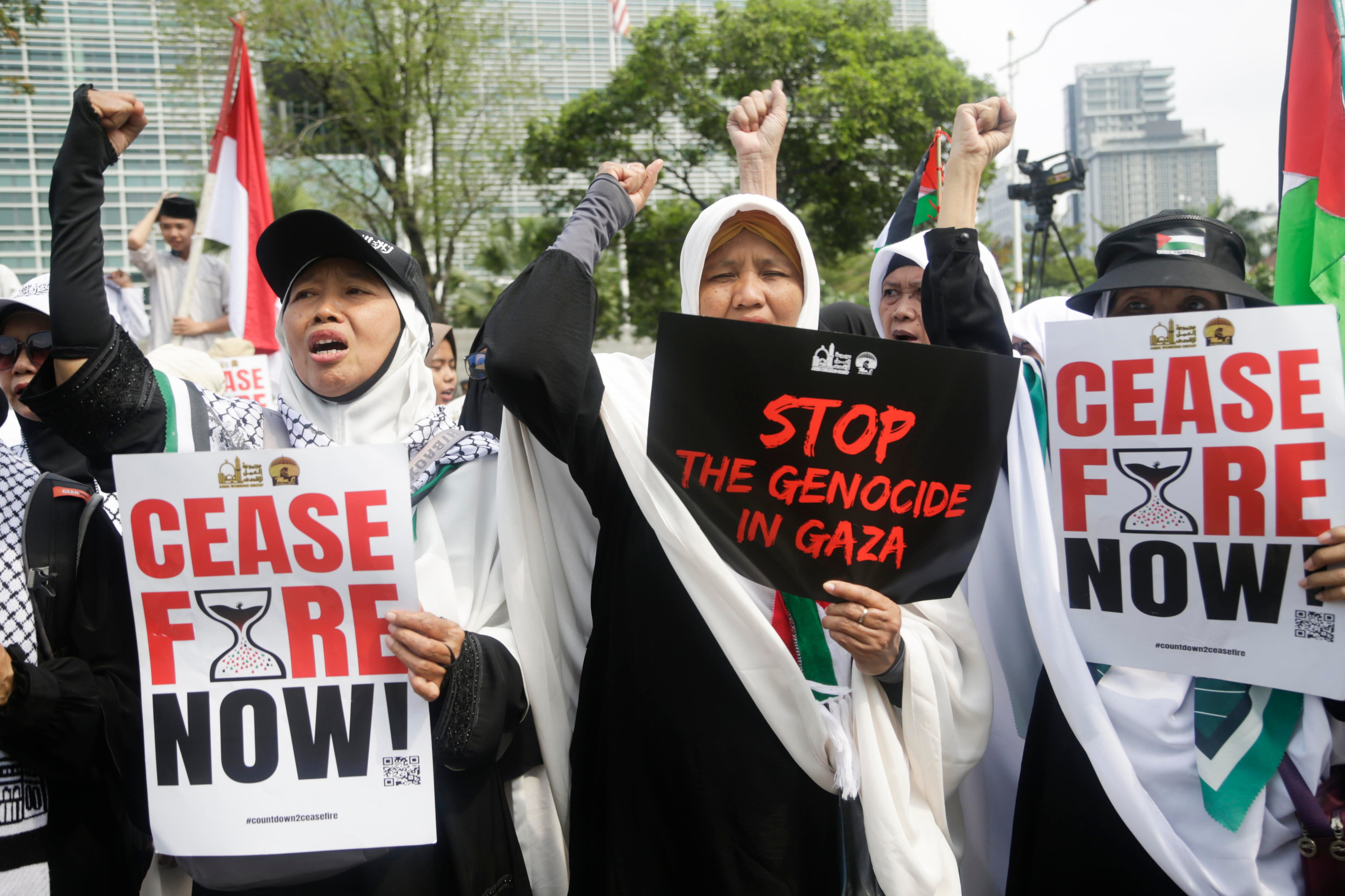 Protestas exigiendo un cese al fuego en la Franja de Gaza.
EFE/EPA/BAGUS INDAHONO