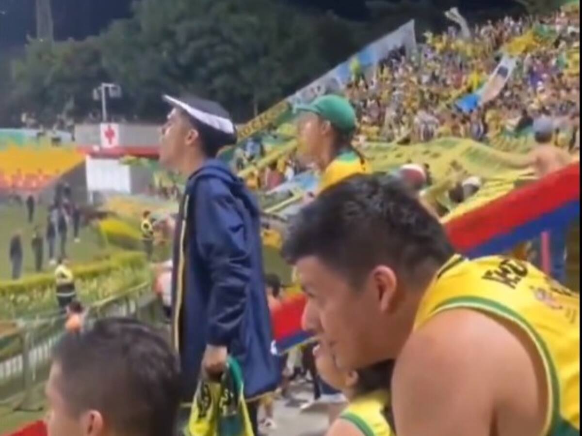 Marcos, el hombre que le narra partidos a su amigo invidente