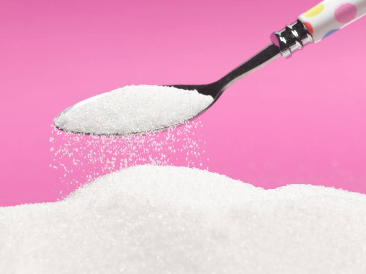 Suben precios del azúcar y siguen bajando los de la papa