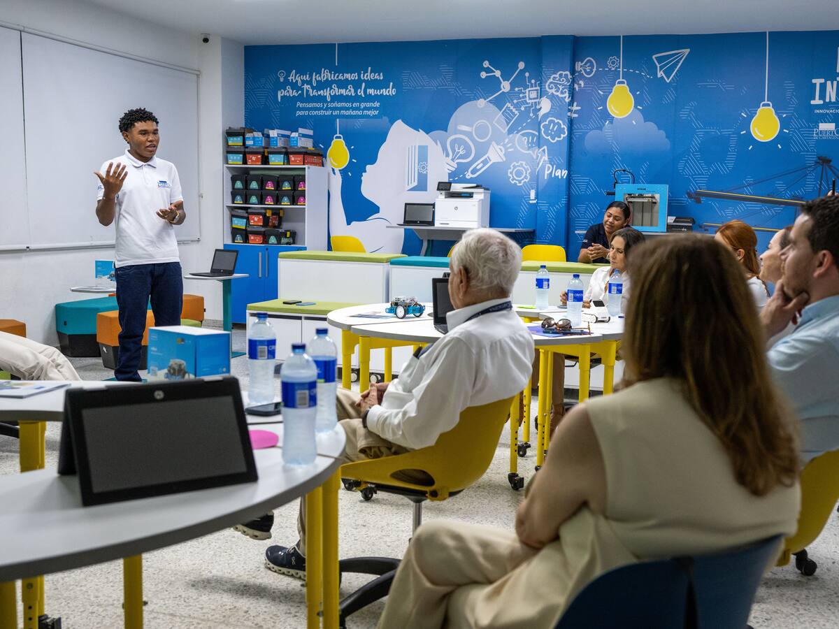 Escuela Inteligente de Cartagena crece gracias a alianza público-privada