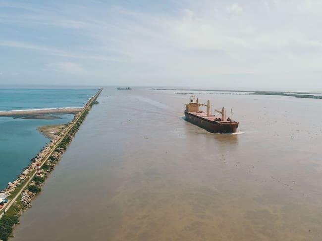 Cuatro buques tendrían restricciones para entrar al puerto de Barranquilla