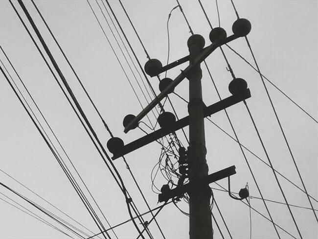 Restablecen servicio de energía tras atentados terroristas en Cauca. Foto: Getty Images