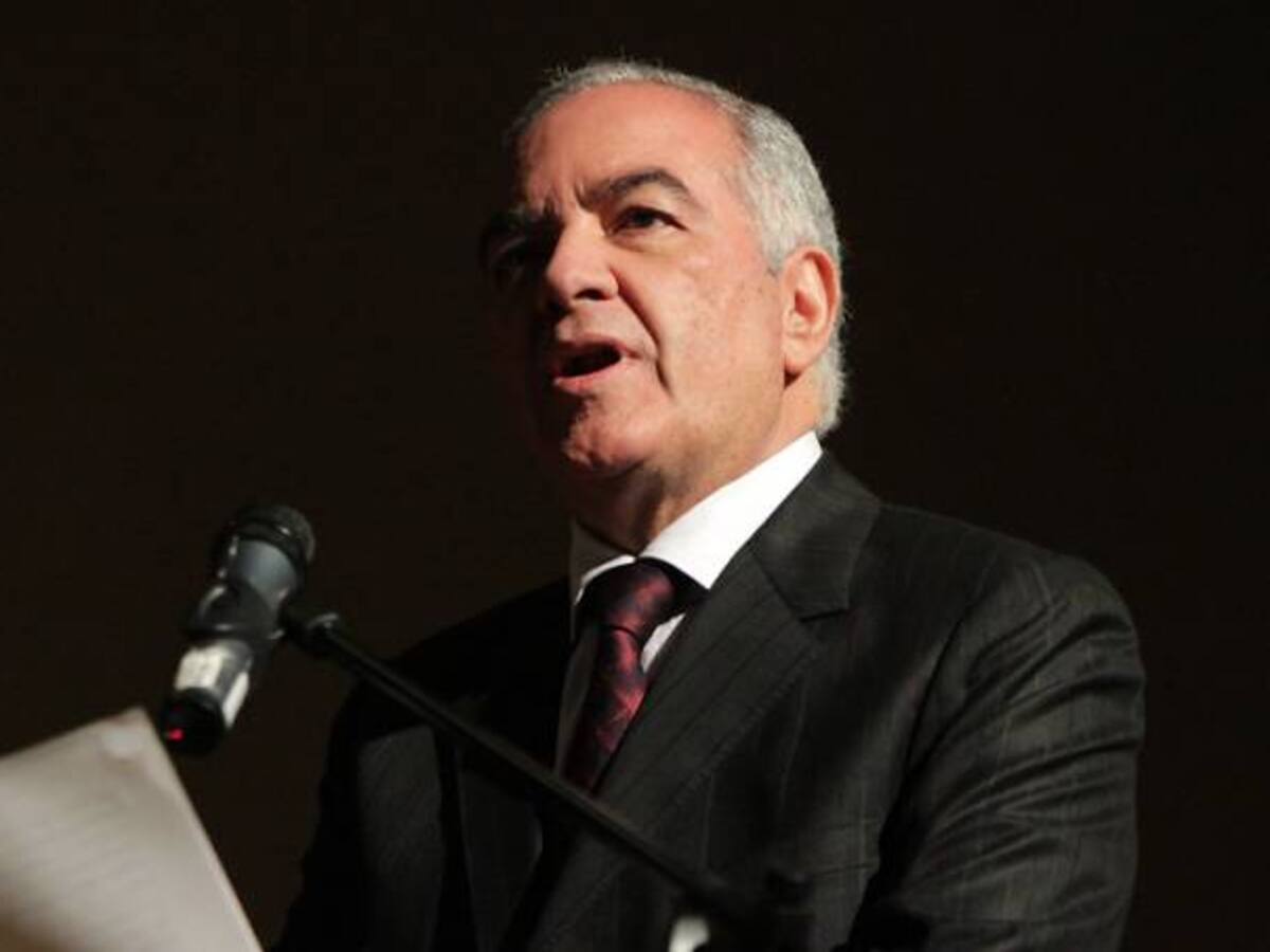 Las 62 contralorías regionales deben desaparecer: Contralor Maya
