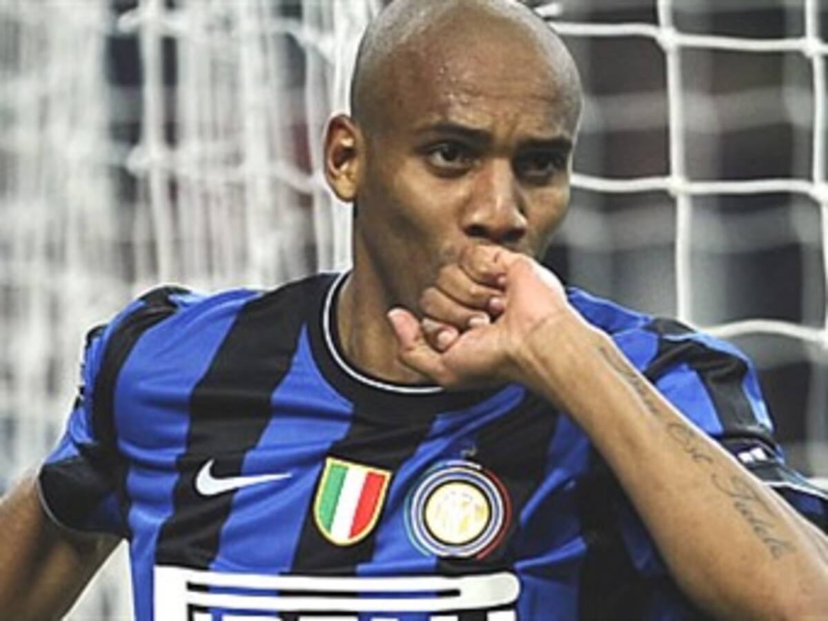 Maicon 'probablemente' permanecerá en el Inter, asegura su representante