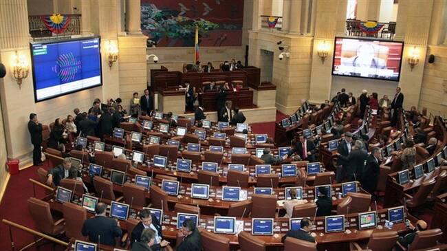 Senado tumbó filtro de universidades para elección de Contralor. Foto: Colprensa