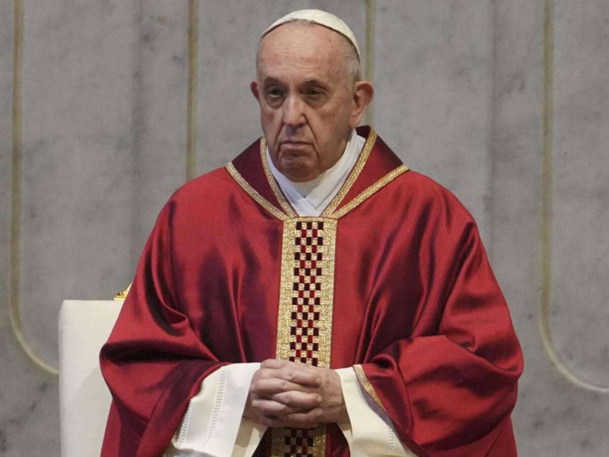 "Médicos fallecidos por Covid-19 son como soldados muertos en el frente"