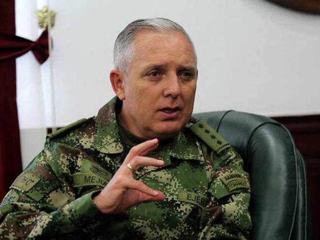General Alberto Mejía, Comandante del Ejército Nacional