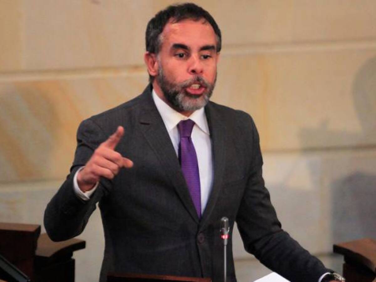 Proponen que la amnistía se amplíe a todos los actores del conflicto