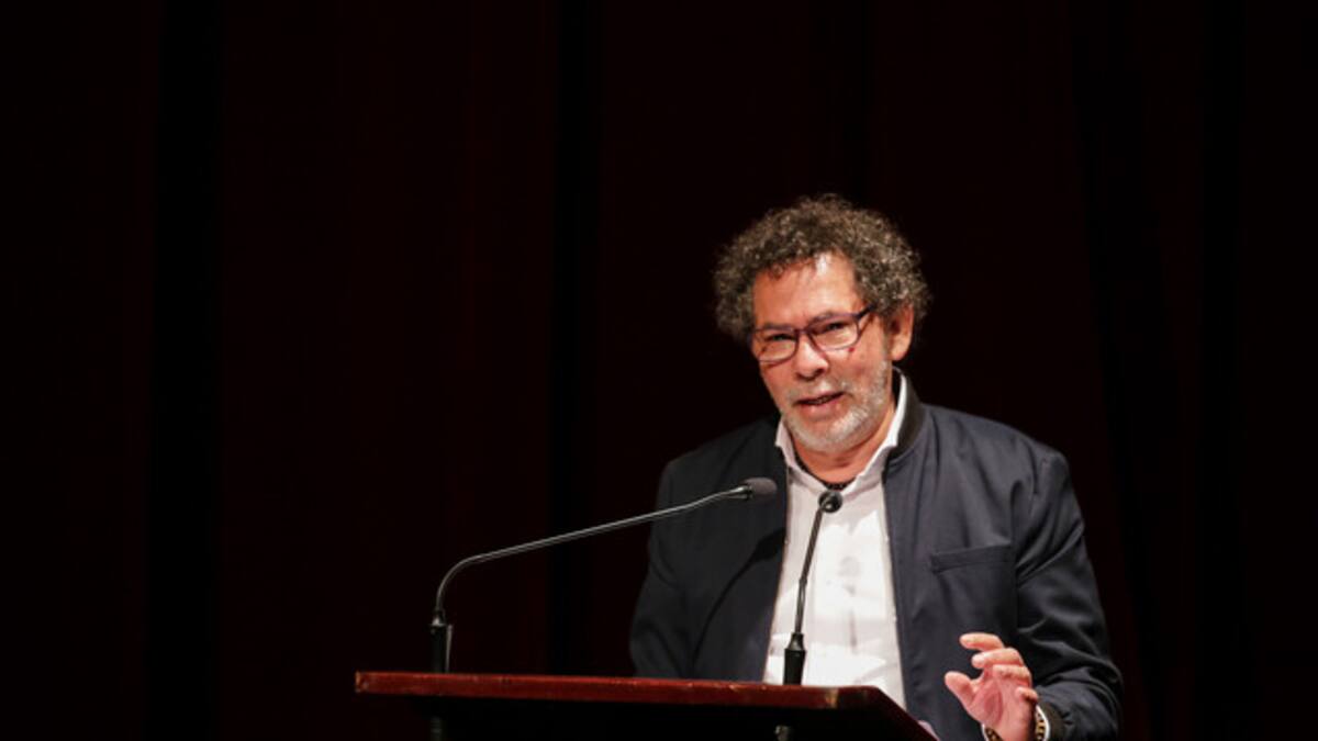 “No hay más bienes para entregar”: Pastor Alape tras informe de la Contraloría