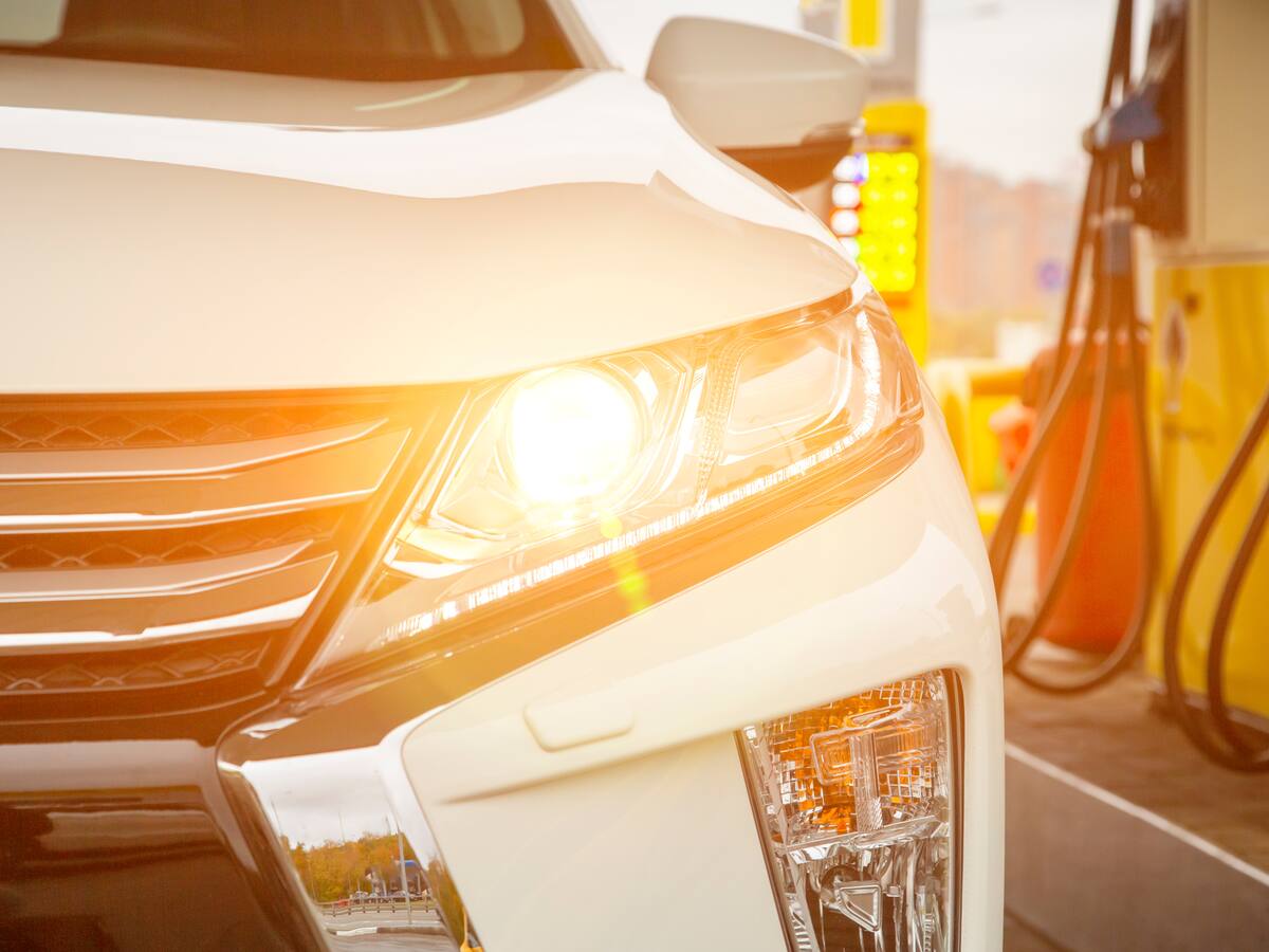 Luces prohibidas para carros en Colombia: sanciones de hasta 30 SMDLV