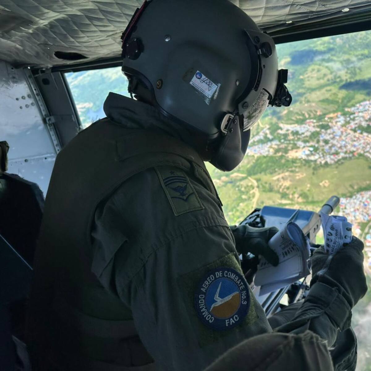 Desde el aire se invita a ciudadanos a denunciar actos delictivos en Bolívar