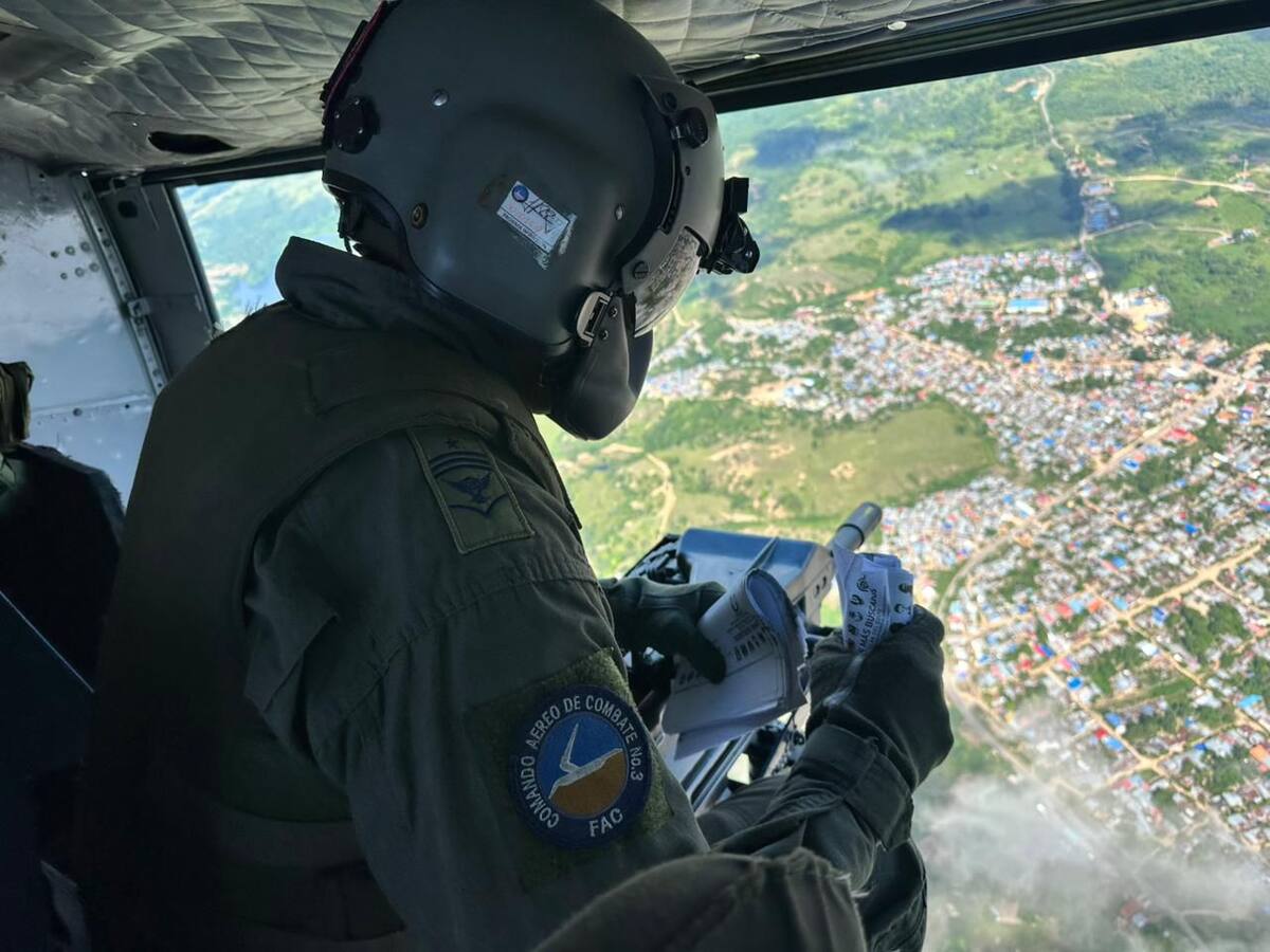 Desde el aire se invita a ciudadanos a denunciar actos delictivos en Bolívar