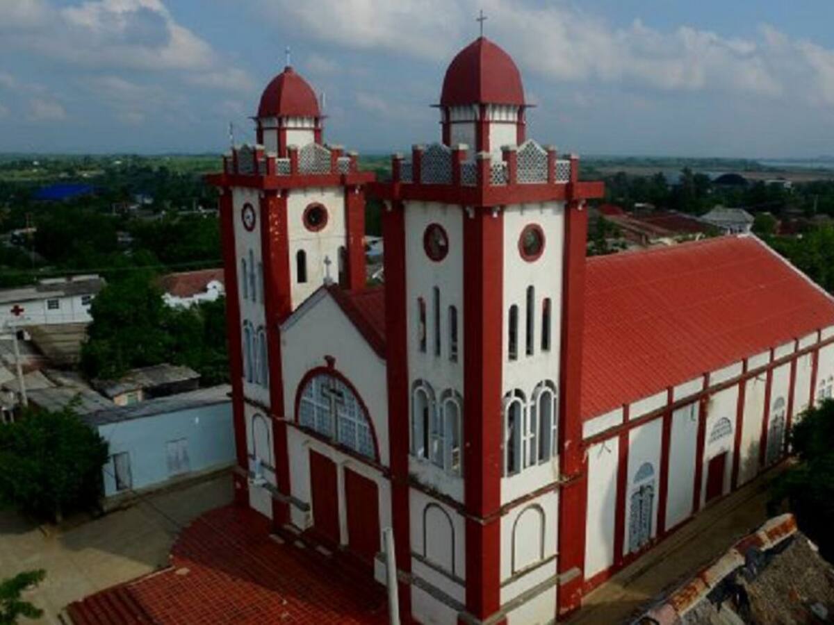 Exalcalde de Zambrano- Bolívar y exrector imputados por presunta compra de votos