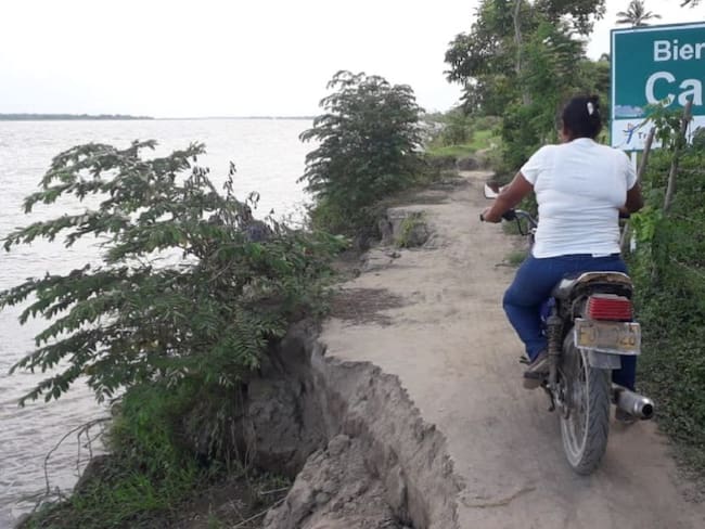 Campesinos en Atlántico advierten socavación del río Magdalena