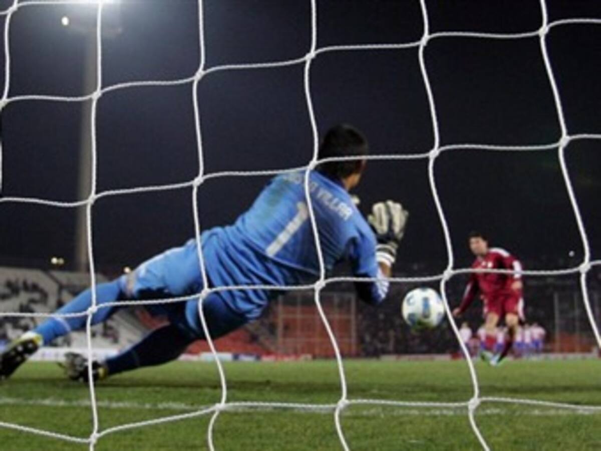 Villar y Muslera por la Copa y el título a mejor guardameta