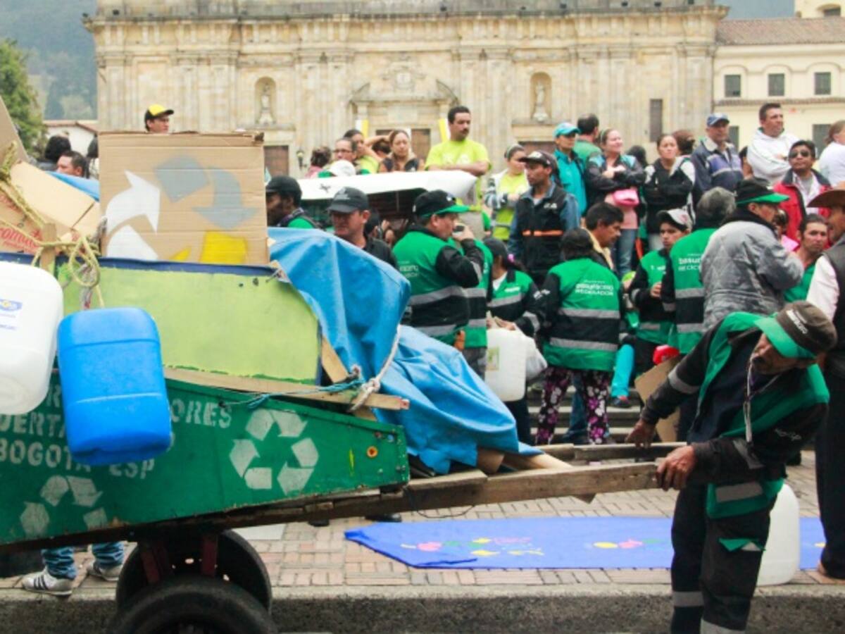 Procuraduría alerta por pocos avances de Peñalosa en inclusión de recicladores