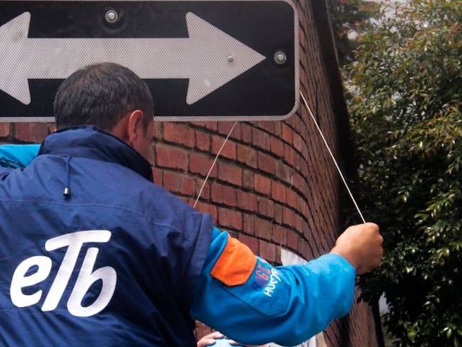 Caída de la venta de ETB frena algunas obras en Bogotá