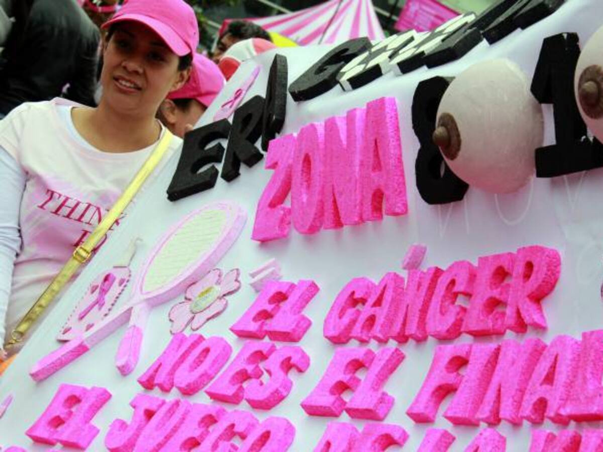 Una de cada tres mujeres con cáncer de seno es menor de 50 años