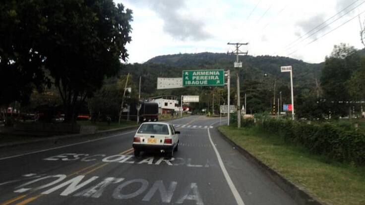 Cierre de la vía La Línea por paso de válida ciclística