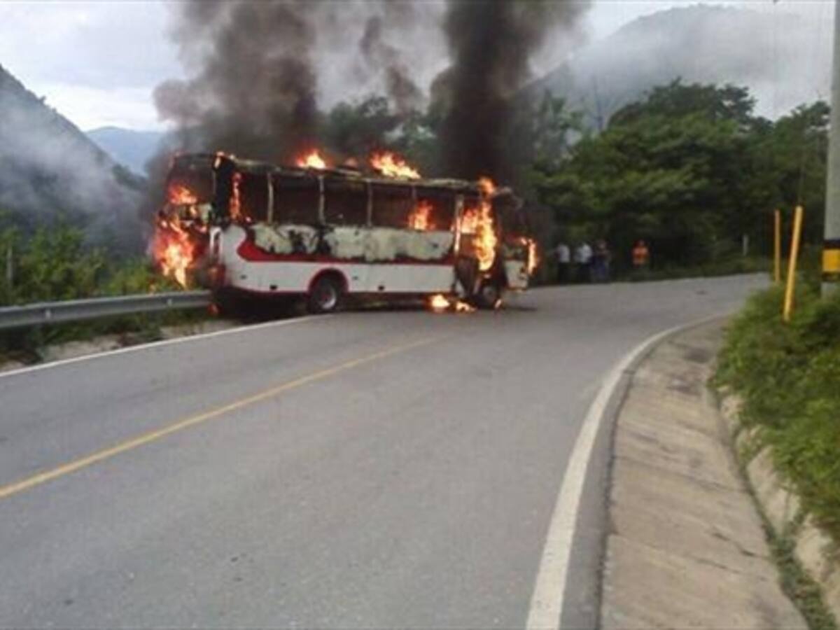 De nuevo, está suspendido el despacho de buses de Medellín a Ituango