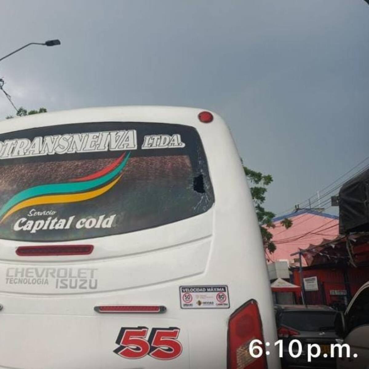 Vandalismo contra colectivos no da tregua en Neiva
