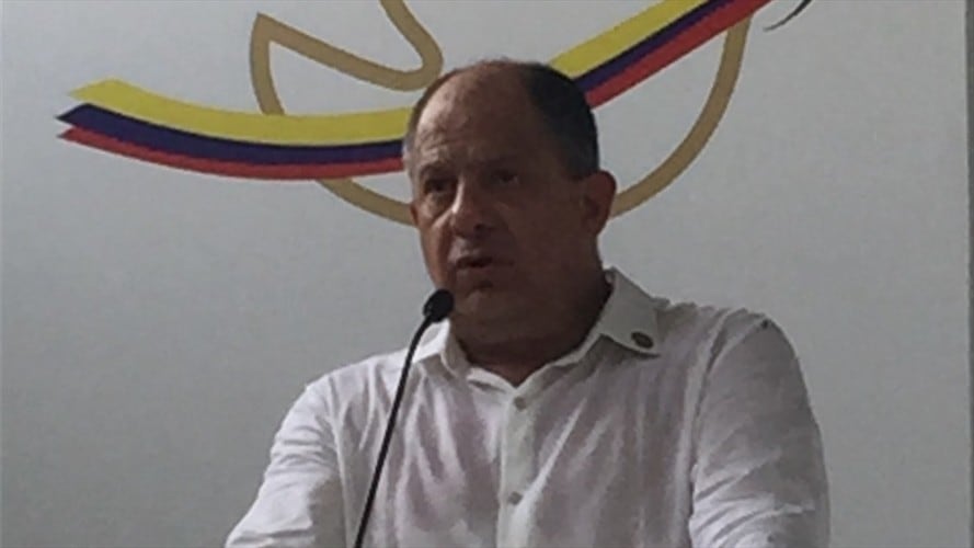 Luis Guillermo Solís pide que el mundo debata sobre la sostenibilidad cafetalera. Foto: Colprensa.