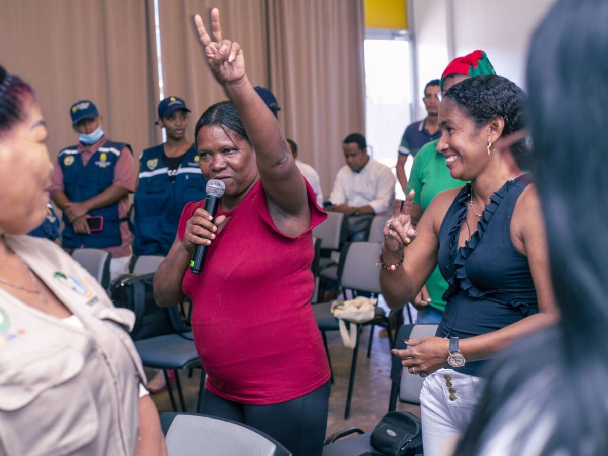 Entregan dotaciones para fortalecer juntas de acción comunal en Cartagena